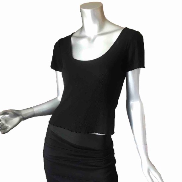 Charlotte Russe Tops - Charlotte Russe Small Black Cropped Top Ribbed Scoop Neck Shirt Black Stretchy